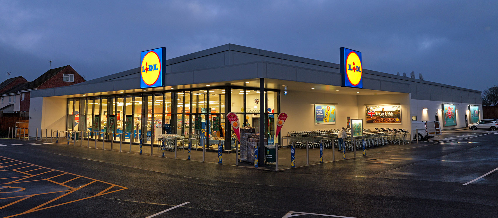 Lidl store at night